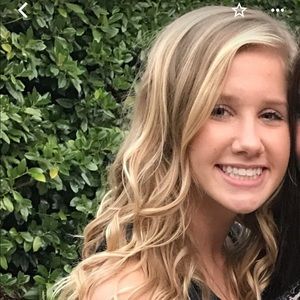 Meet your Posher, Leah